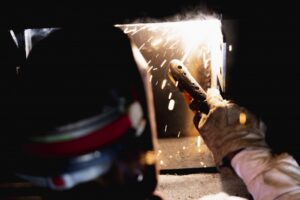 板金加工の溶接のデメリット