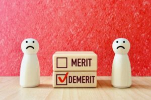 板金の曲げ加工のデメリットとは