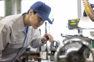 金型設計が活かせる職種とは