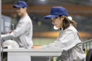 金型設計とは
