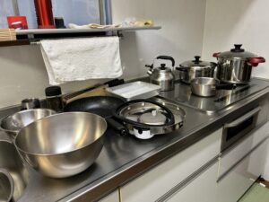 ステンレス板金の加工時に起こりうるトラブルと対処法